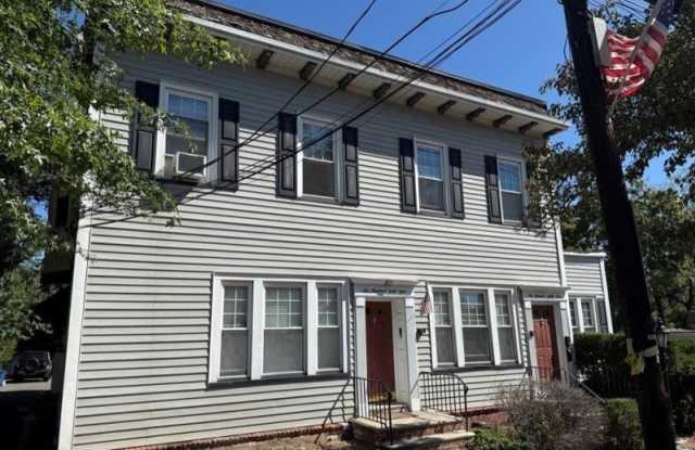644 Oradell Ave photos photos