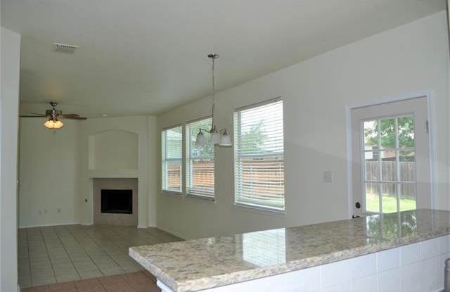 7801 Hidden Path Lane Gallery 4
