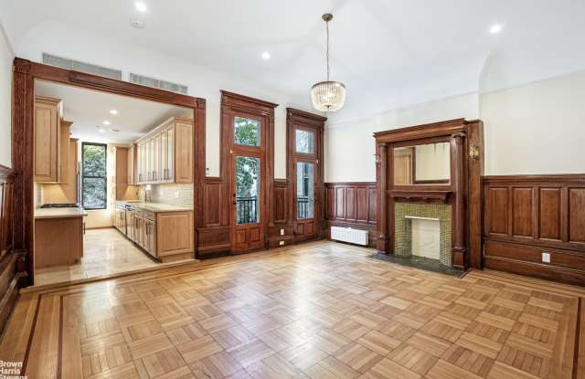 116 West 118th Street Gallery 3