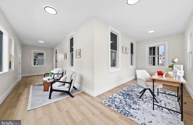 505 NEWTON Avenue Gallery 3