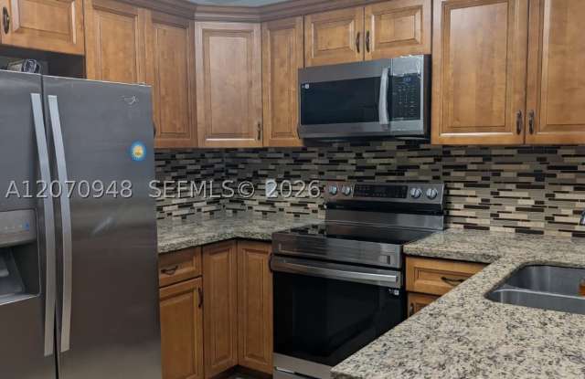 7162 Sportsmans Dr Gallery 4