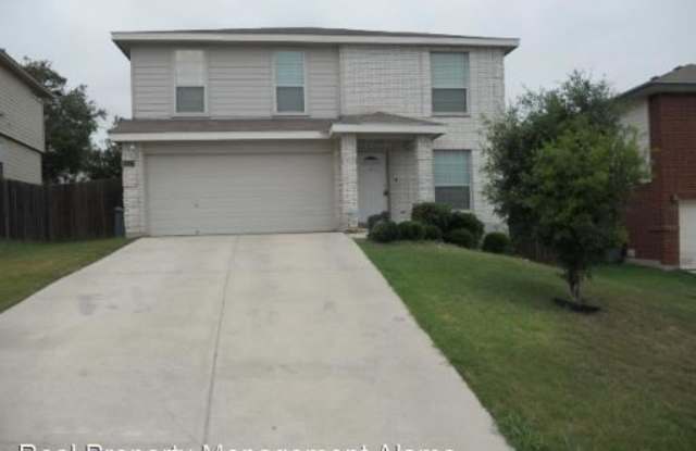 9119 Redwood Circle - 9119 Redwood Circle, Universal City, TX 78148