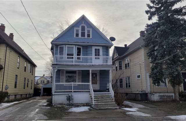 25 Richfield Avenue Gallery 2