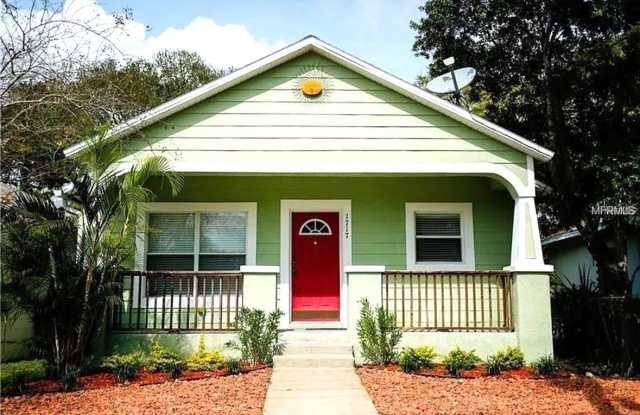 1717 W NASSAU Street photos photos