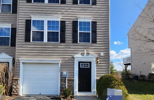 200 SUSAN CIRCLE - 200 Susan Circle, Montgomeryville, PA 19454