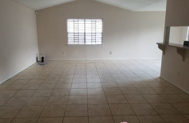 2423 Marble Falls Drive Gallery 2