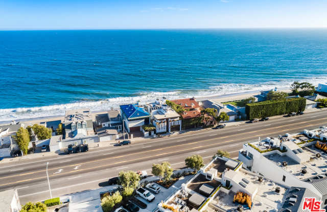 22065 PACIFIC COAST HWY - 22065 Pacific Coast Highway, Malibu, CA 90265