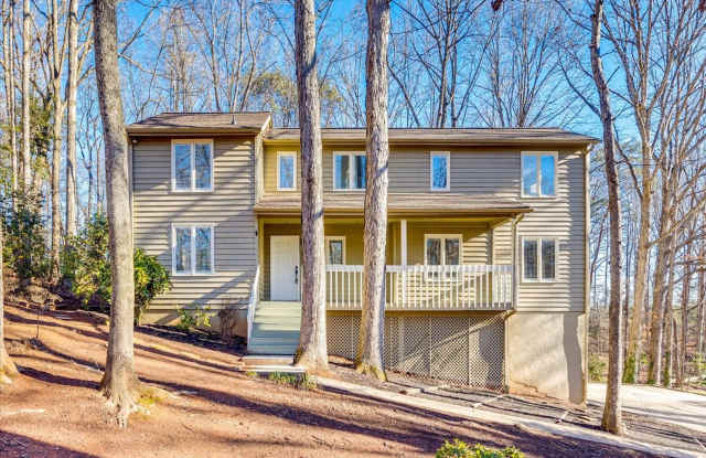 River Hills: 3 BR with 2 Full  2 Half Baths photos photos