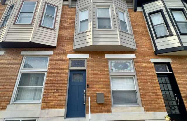 Charming 2Bed/2Bath with Den in Canton, MD! - 622 South Potomac Street, Baltimore, MD 21224