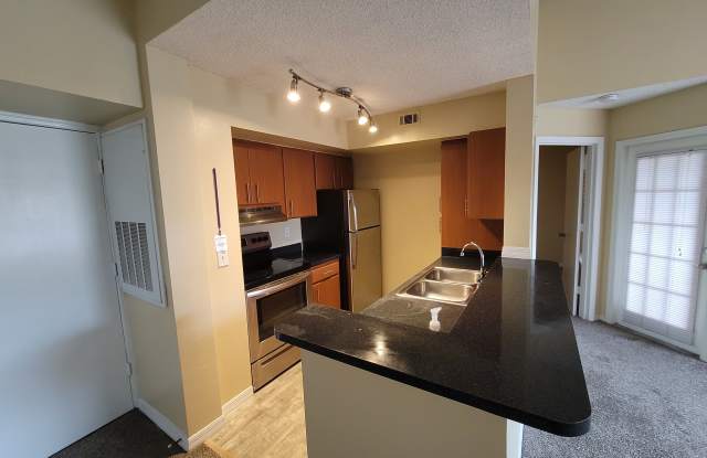 421 Fountainhead Cir Gallery 2