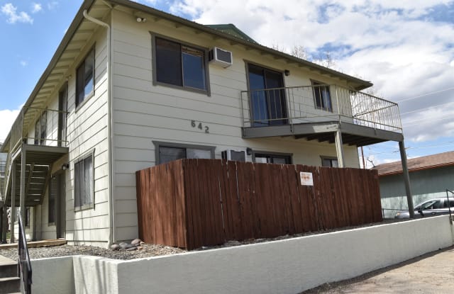 642 2nd Street - D photos photos