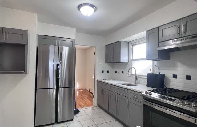 18-35 Clintonville Street NW - 18-35 Clintonville Street, Queens, NY 11357