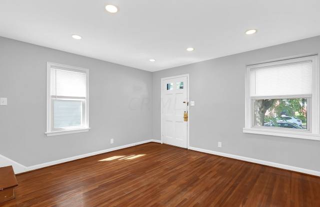 1466 Elmwood Avenue Gallery 3