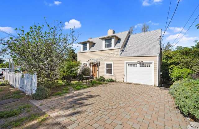 7850 Crest Ave photos photos