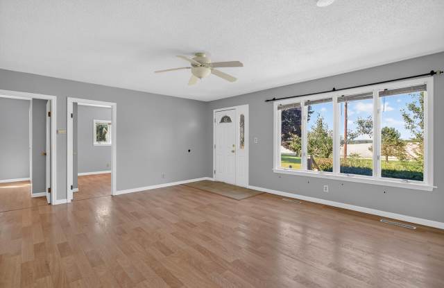 9919 Sand Lake Highway Gallery 4
