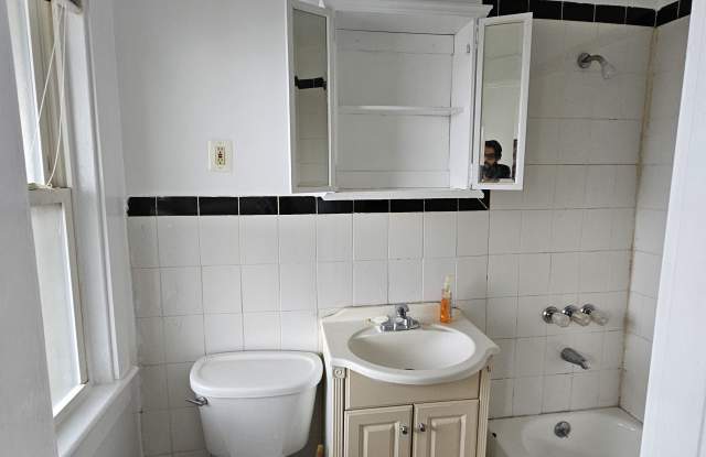 128 East Avenue photos photos