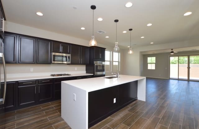 1817 South Follett Way - 1817 S Follett Wy, Gilbert, AZ 85295