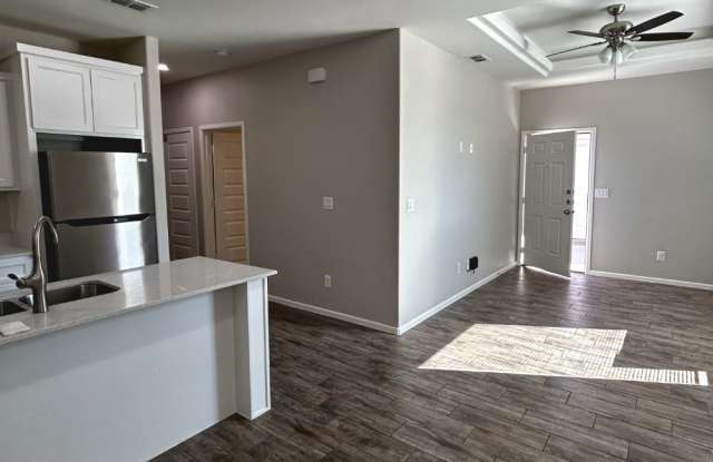 420 East Acacia Ave photos photos