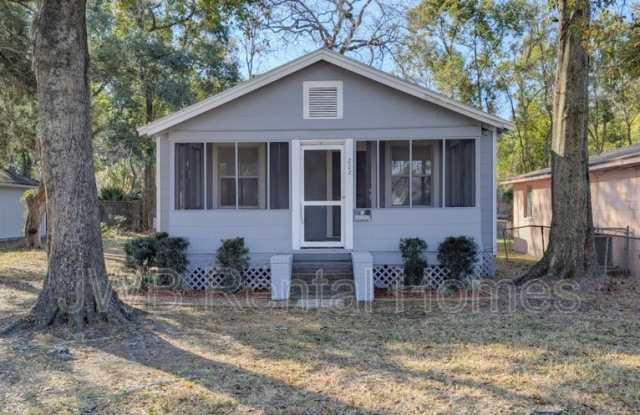 222 43rd St E photos photos 222 43rd St E photos photos