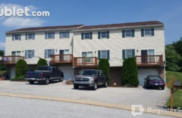 206 Dade Ct - 206 Dade Ct, Spry, PA 17313