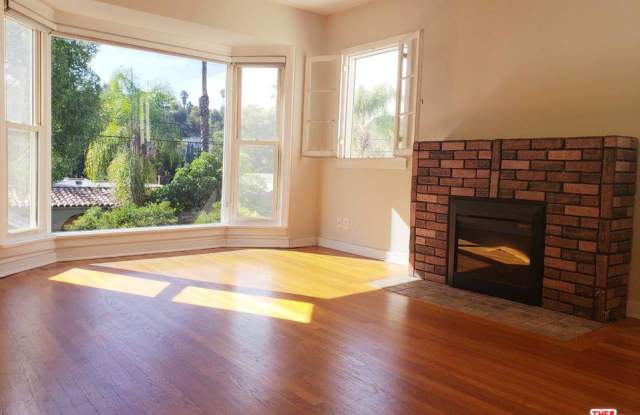 2669 LOCKSLEY Place Gallery 2