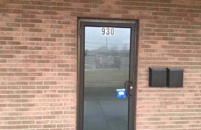 930 S TELEGRAPH - 930 South Telegraph Road, Monroe, MI 48161