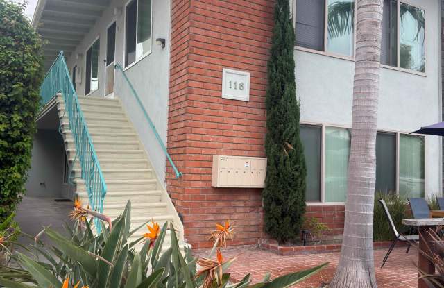 116 Quincy Avenue Unit A Gallery 1