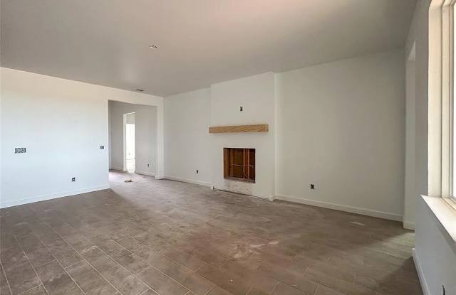 1242 Copper Ridge Circle Gallery 4