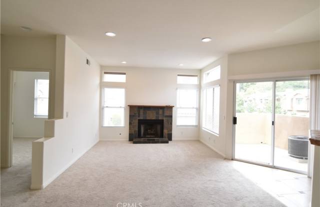 28494 Klondike Drive Gallery 4