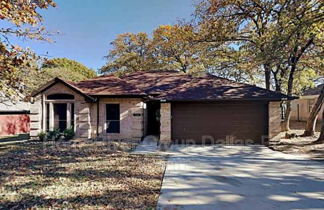 604 Inwood Rd - 604 Inwood Road, Azle, TX 76020