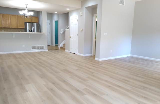 Fabulous Townhome Near Cherry Creek State Park photos photos