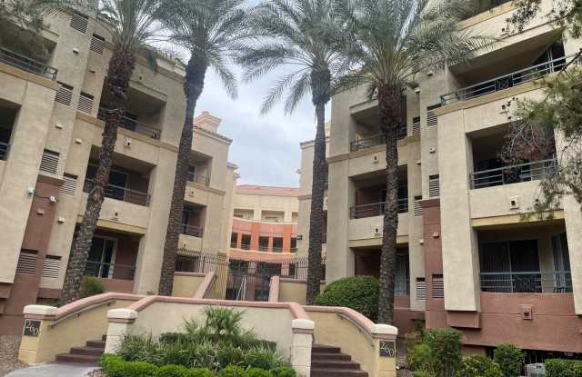 Fully furnished (Short Term Available) / Guard Gated / Walking Distance to LV Strip photos photos