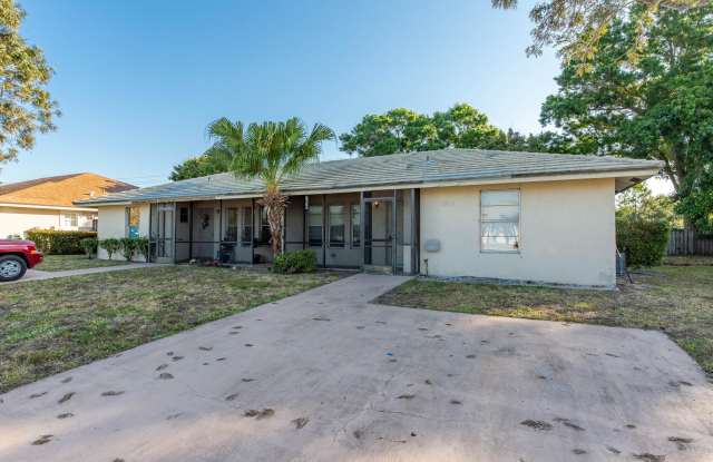 1348 Riverside Circle - 1348 Riverside Circle, Wellington, FL 33414