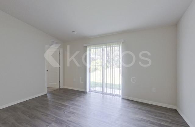 9099 Aegean Circle Gallery 3