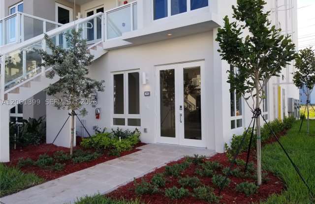 10220 NW 63rd Ter photos photos 10220 NW 63rd Ter photos photos