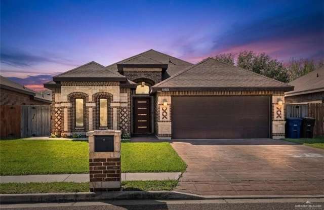 10925 N 30th Street photos photos