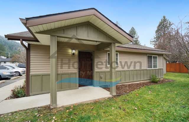 1 Bedroom 1 Bath Cottage with Off Street Parking Available in Coeur d'Alene! photos photos