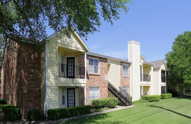 Raintree Apartment Homes Gallery 3