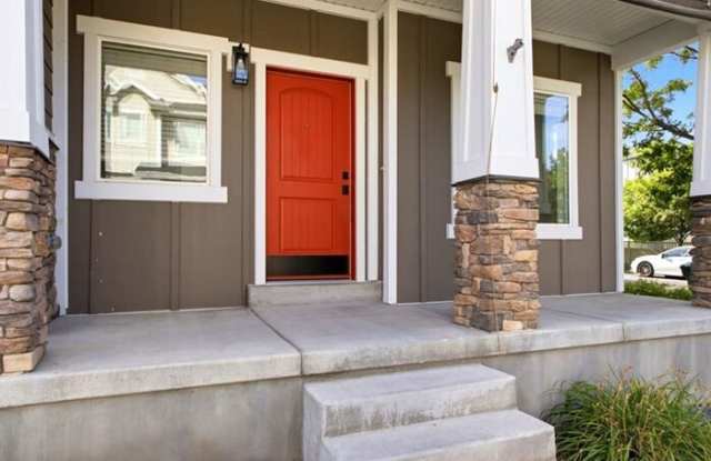 15207 South Charleville Cove Gallery 4