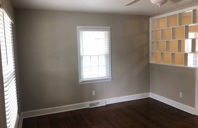 3756 Dresden Dr E Gallery 2