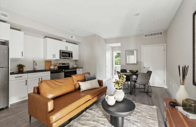 Luxurious New Construction Bi-Level 3-bedroom Unit in Wharton Centre Development photos photos