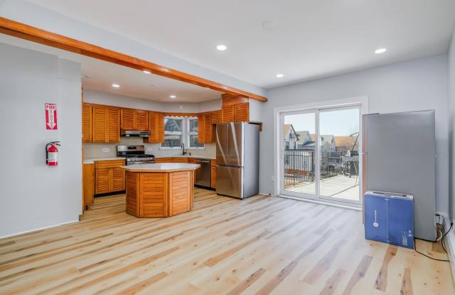 793 KENNEDY BLVD photos photos