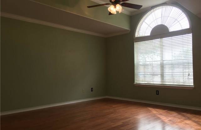 6334 Brianna Gallery 4