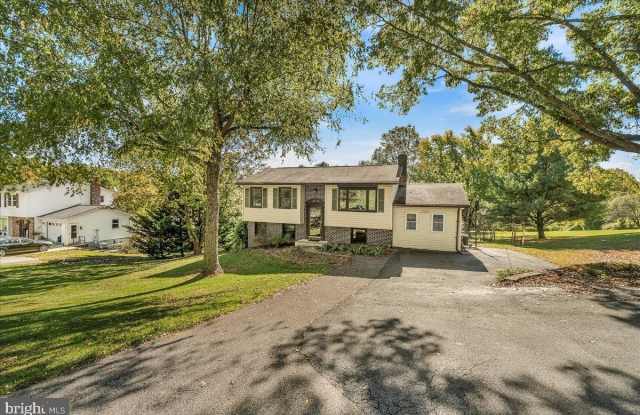 6541 S CLIFTON Road Gallery 1