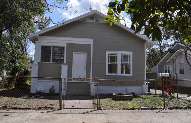 2316 GILMORE ST - 2316 Gilmore Street, Jacksonville, FL 32204