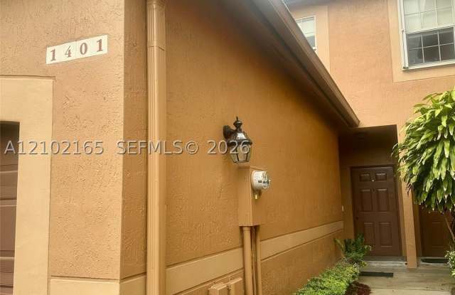 1401 Veracruz Ln Gallery 2