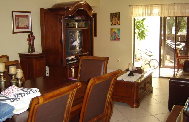 9445 Fontainebleau Boulevard Gallery 2