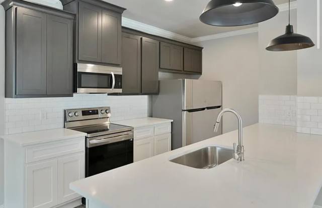 511 Cooner Street - A Gallery 2