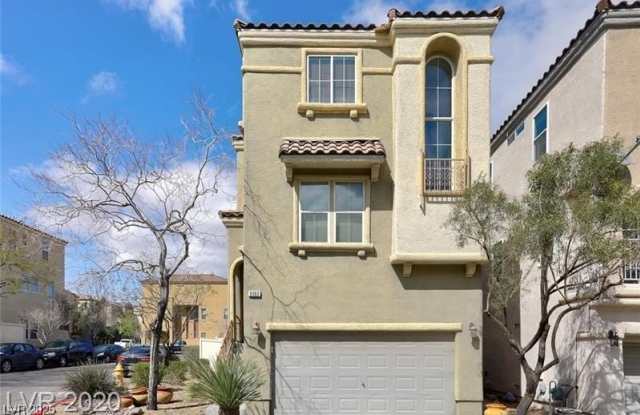 9360 ROPING COWBOY Avenue photos photos