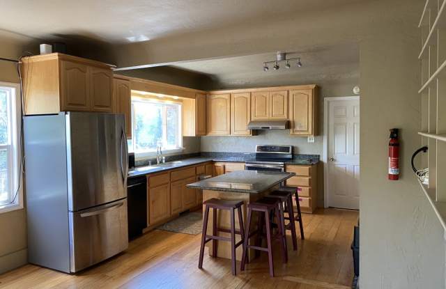 2850 Mc Gee Ave - 2850 McGee Avenue, Berkeley, CA 94703